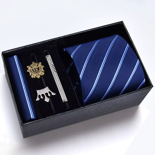 Set Cravată și Batista din Mătase cu Pin Regal Argintiu – Eleganță Regală pentru Ocazii Speciale