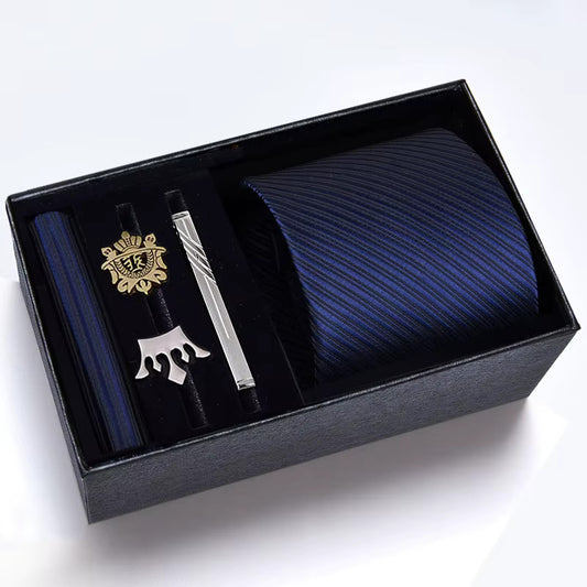 Set Cravată din Mătase cu Emblemă Regală Aurie și Accesorii Argintii – Eleganță Masculină