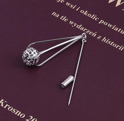 Pin Dinus