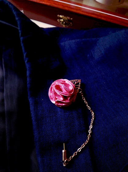 Pin Elegance Chain Rose